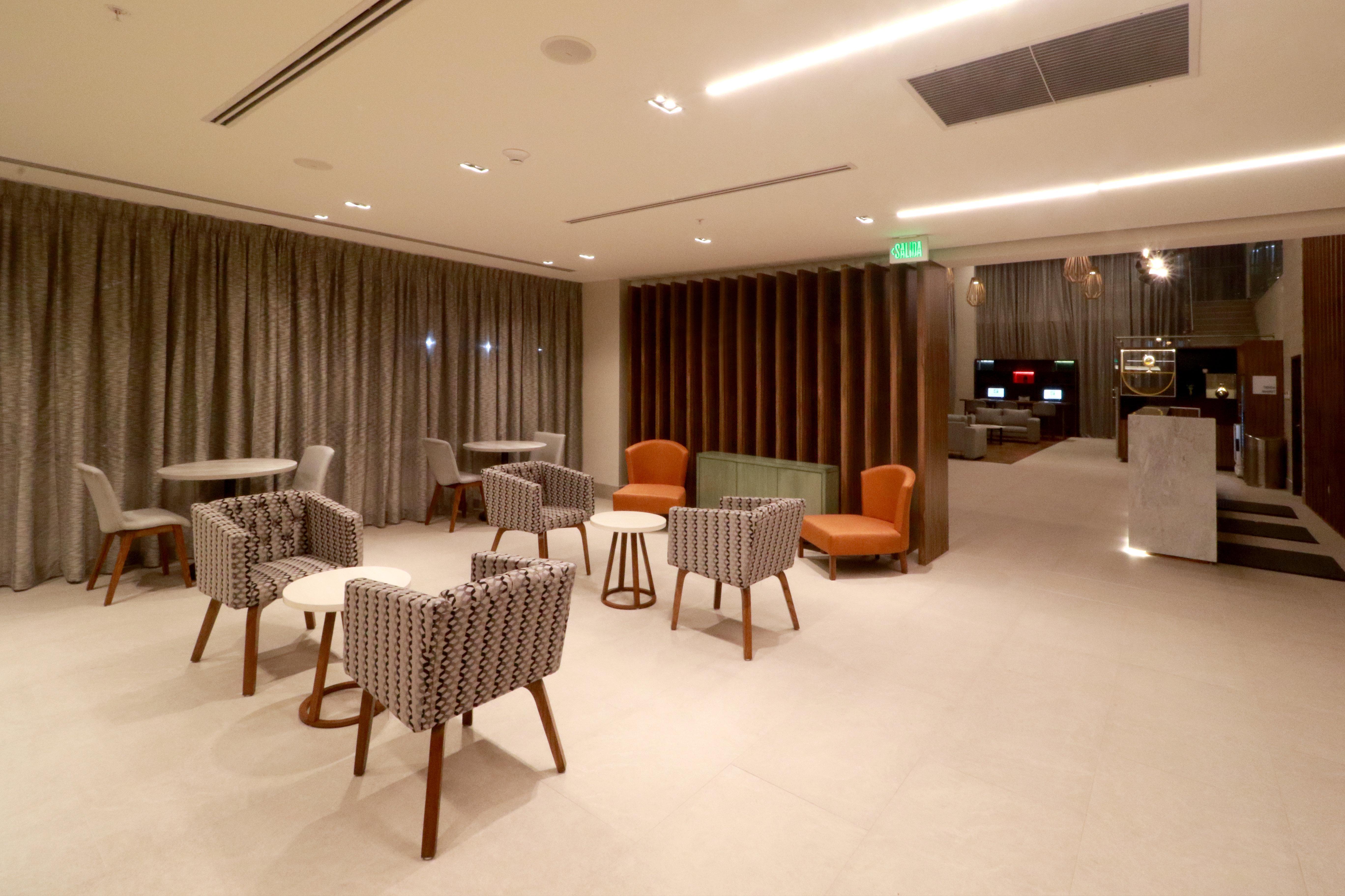 Holiday Inn & Suites - Monterrey Apodaca Zona Airport By Ihg Bagian luar foto
