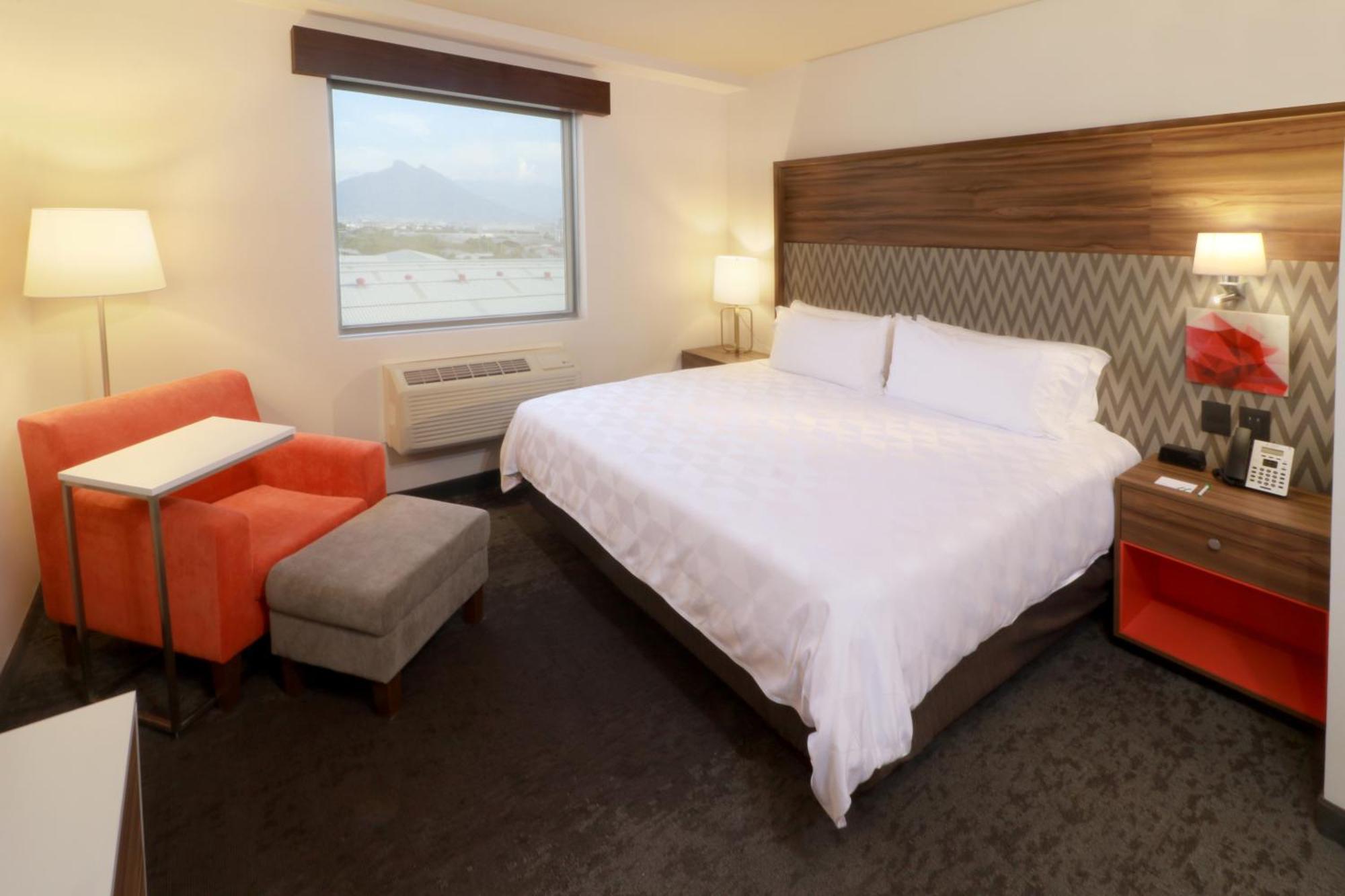 Holiday Inn & Suites - Monterrey Apodaca Zona Airport By Ihg Bagian luar foto